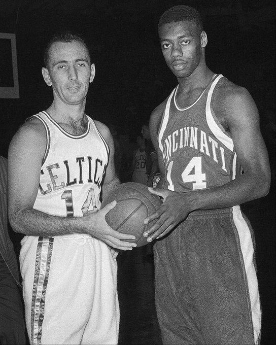 持球核心不 持球核心不